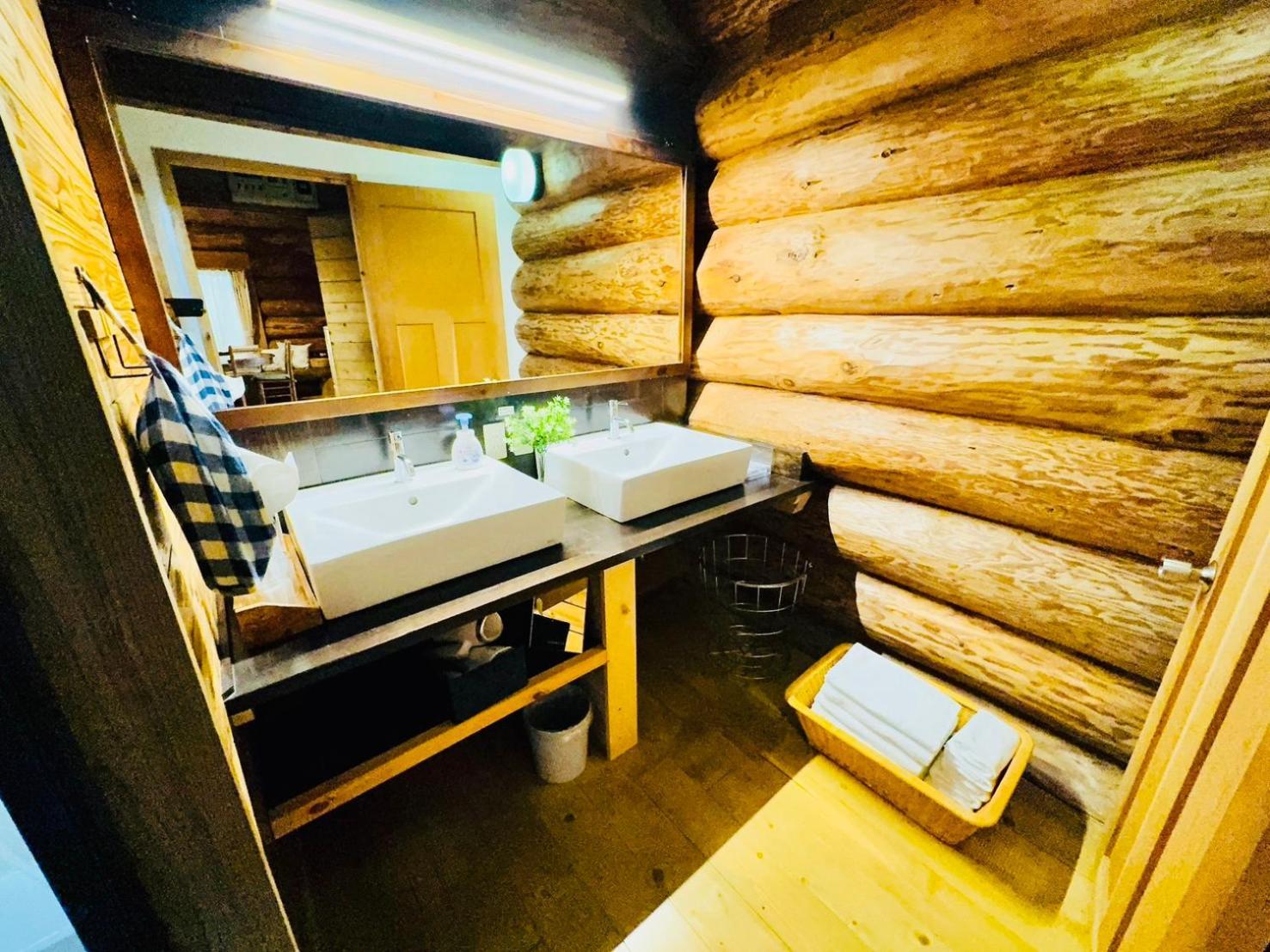 Yufuin Log House No Yado Tom Sawyer Hotel Exterior foto