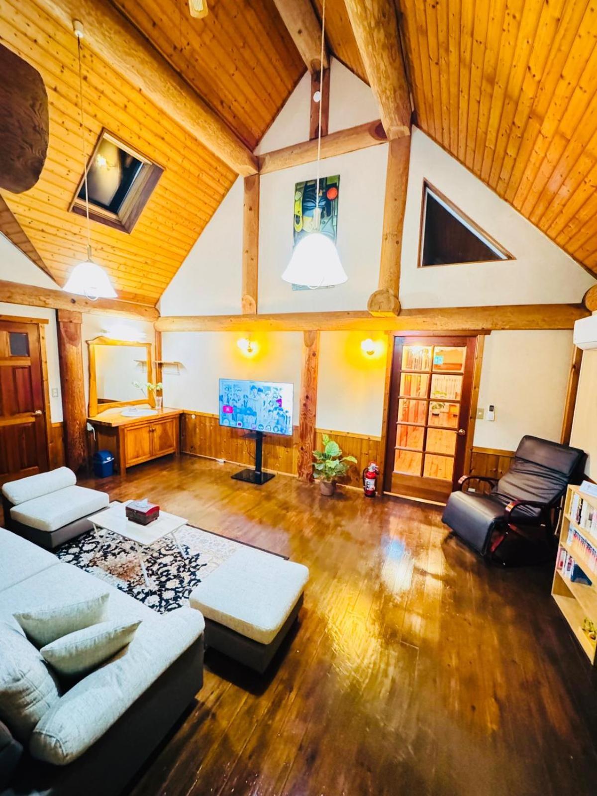 Yufuin Log House No Yado Tom Sawyer Hotel Exterior foto