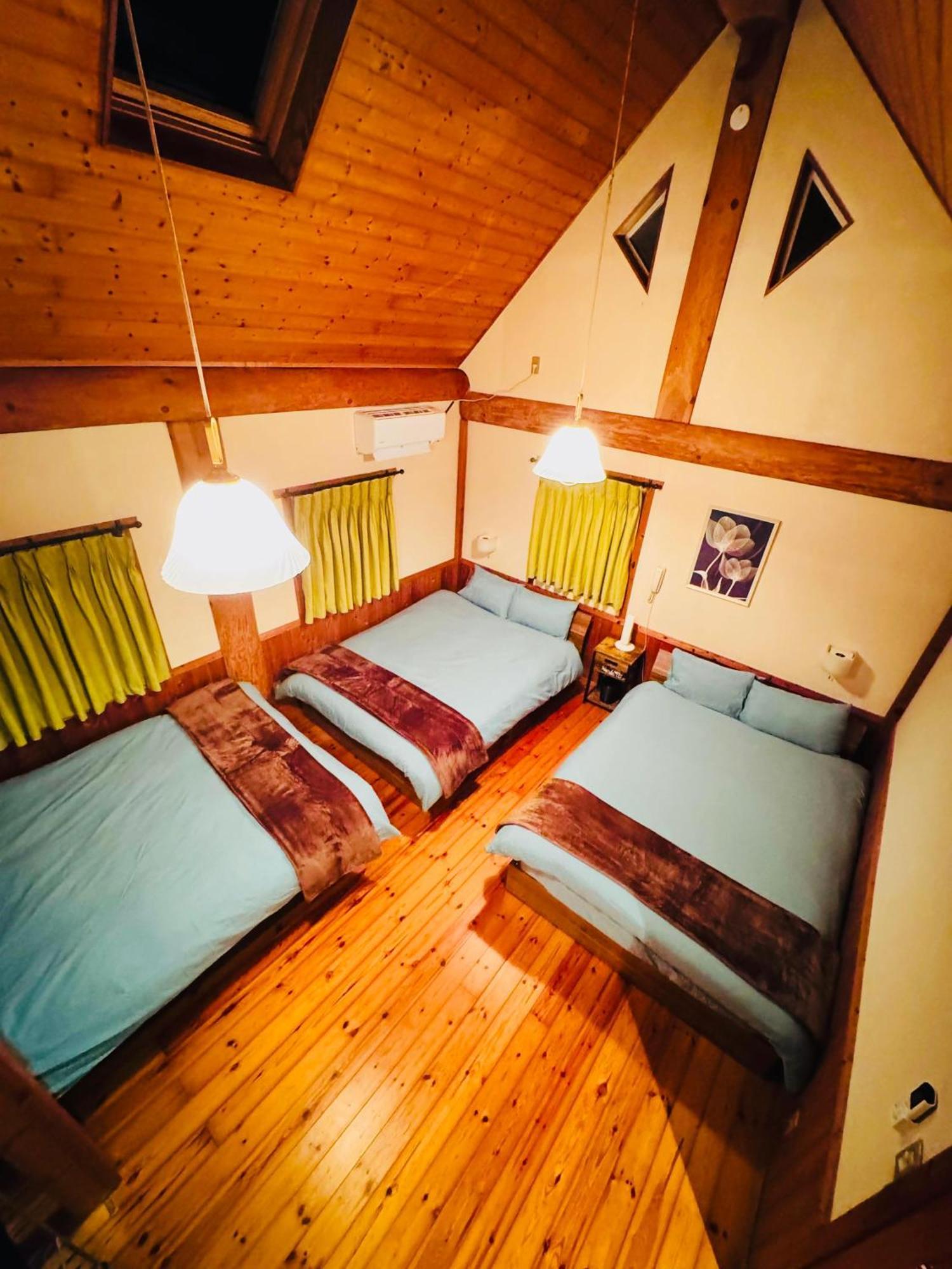 Yufuin Log House No Yado Tom Sawyer Hotel Exterior foto